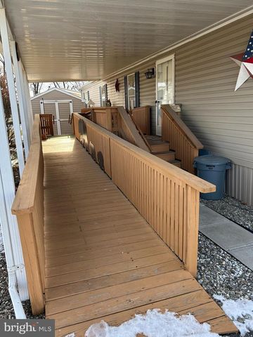 43 SUMMER ST, Landisville, PA 17538