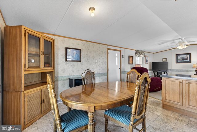 43 SUMMER ST, Landisville, PA 17538