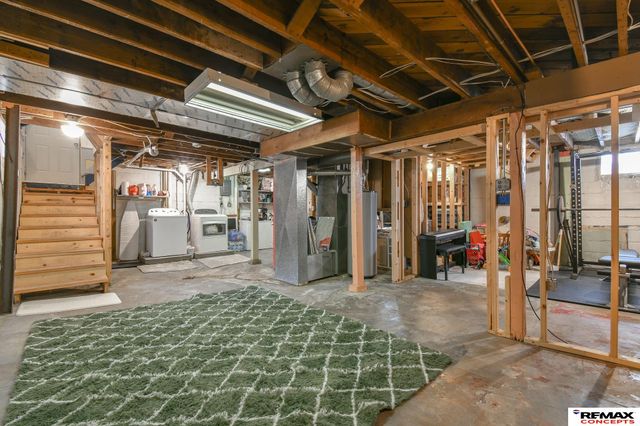 900 Elmwood Avenue, Lincoln, NE 68510