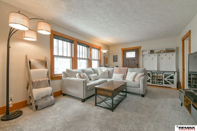 900 Elmwood Avenue, Lincoln, NE 68510