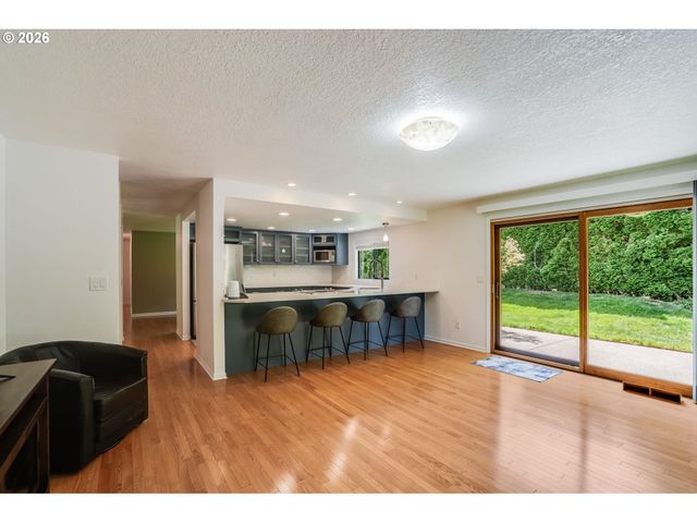 1408 GREENTREE Cir, Lake Oswego, OR 97034
