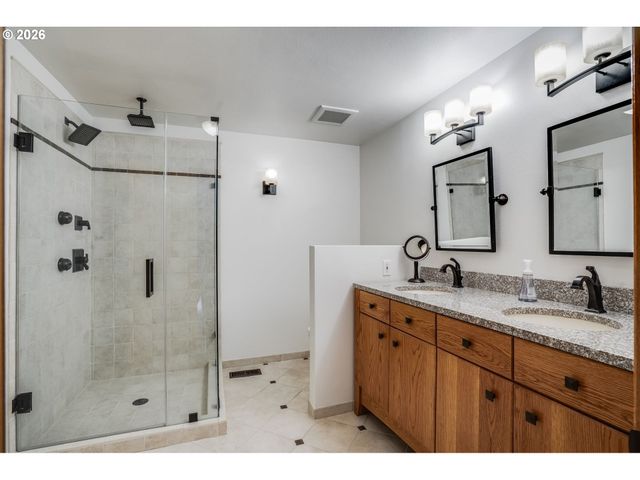 1408 GREENTREE Cir, Lake Oswego, OR 97034