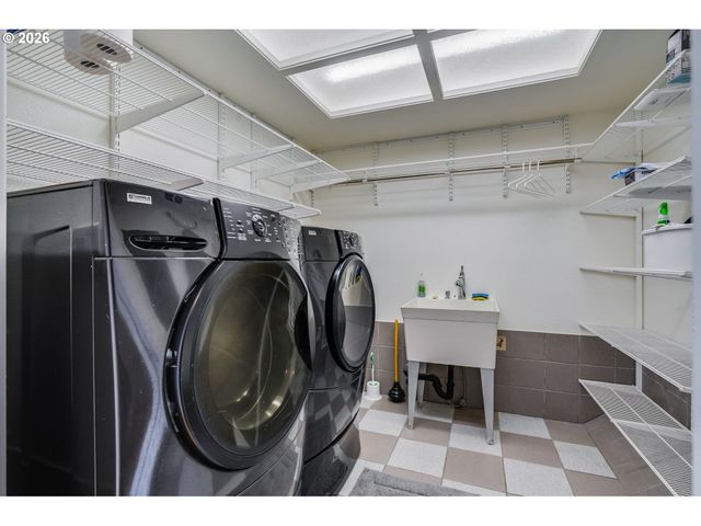 1408 GREENTREE Cir, Lake Oswego, OR 97034