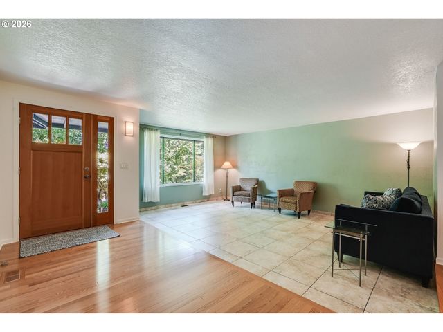 1408 GREENTREE Cir, Lake Oswego, OR 97034
