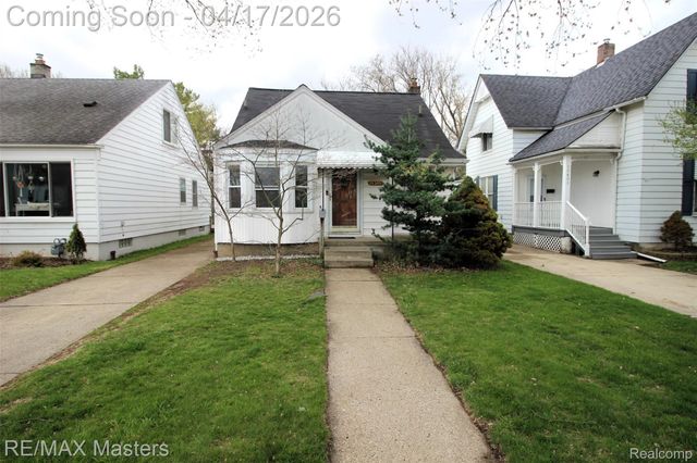 15395 Centralia, Redford Charter Township, MI 48239