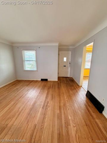 15395 Centralia, Redford Charter Township, MI 48239