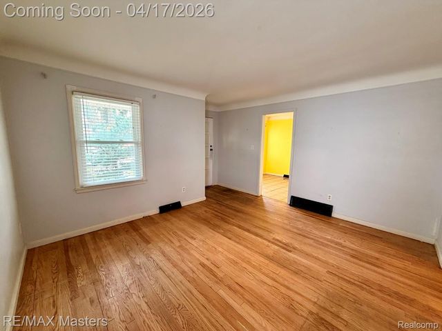 15395 Centralia, Redford Charter Township, MI 48239