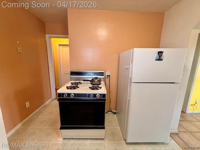 15395 Centralia, Redford Charter Township, MI 48239