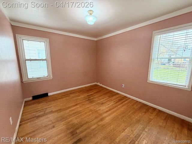 15395 Centralia, Redford Charter Township, MI 48239