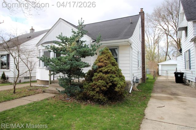 15395 Centralia, Redford Charter Township, MI 48239