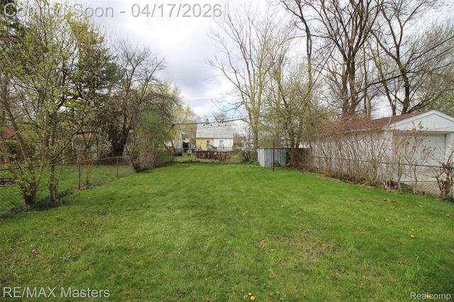 15395 Centralia, Redford Charter Township, MI 48239