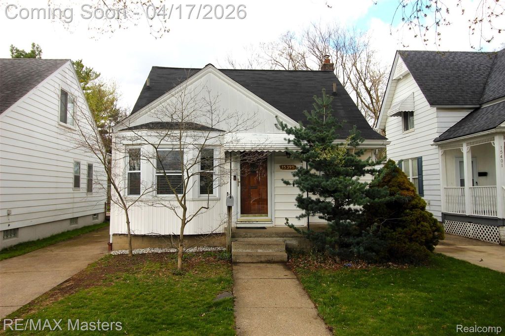 15395 Centralia, Redford Charter Township, MI 48239