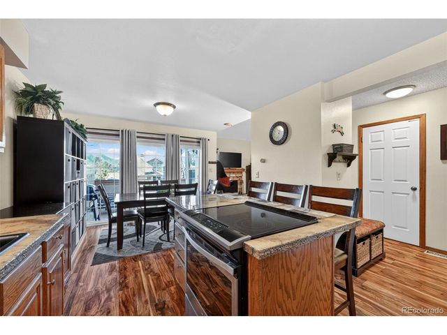 6107 Pine Hill Dr, Colorado Springs, CO 80918