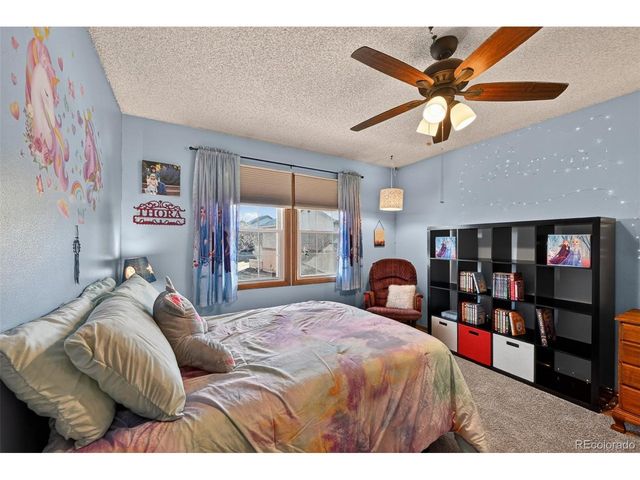 6107 Pine Hill Dr, Colorado Springs, CO 80918