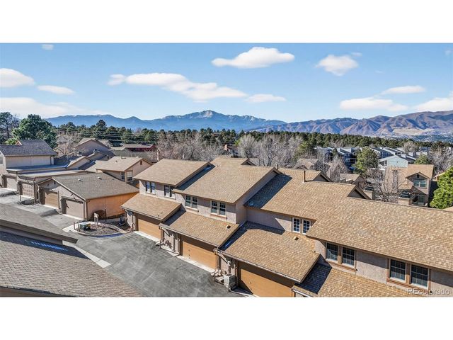 6107 Pine Hill Dr, Colorado Springs, CO 80918