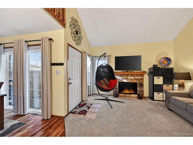 6107 Pine Hill Dr, Colorado Springs, CO 80918