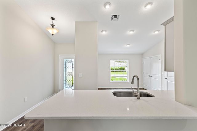 66 Ryland Drive, Palm Coast, FL 32164