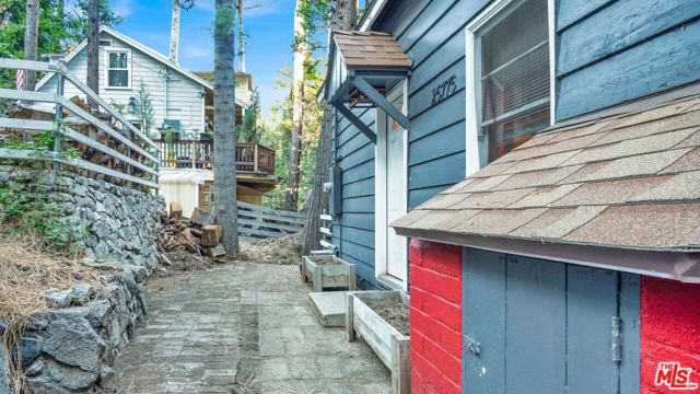 26776 Ca-189, Blue Jay, CA 92391