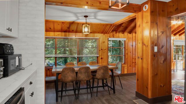 26776 Ca-189, Blue Jay, CA 92391