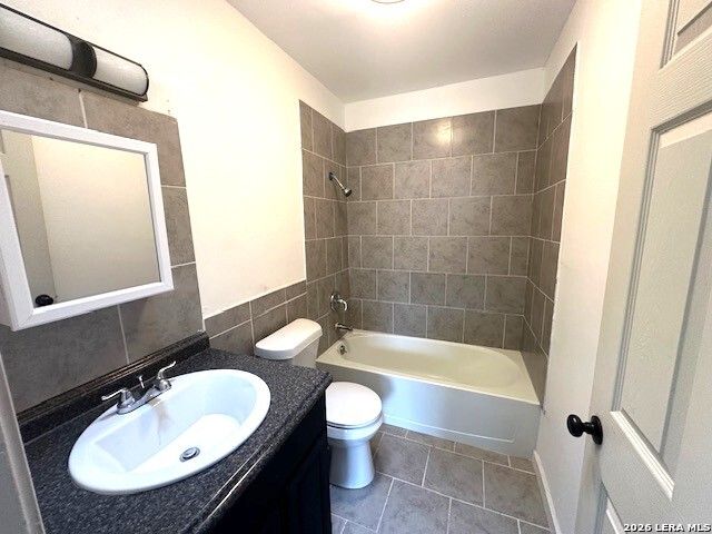 5003 Prince Valiant, San Antonio, TX 78218