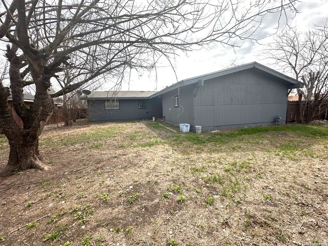 5003 Prince Valiant, San Antonio, TX 78218