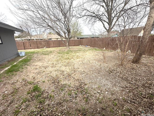 5003 Prince Valiant, San Antonio, TX 78218