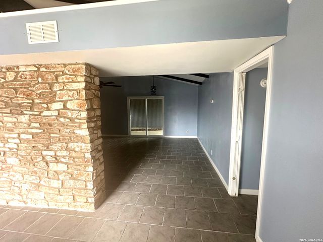 5003 Prince Valiant, San Antonio, TX 78218