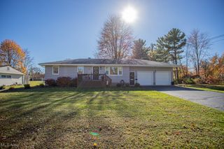 3389 Bon Air NW, Warren, OH 44485