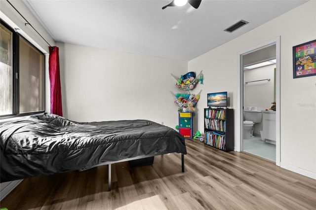 2440 NW 47TH LANE, Gainesville, FL 32605