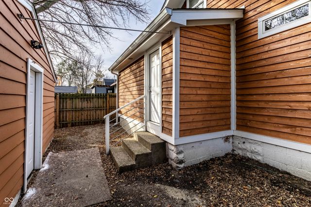 925 N Oxford Street, Indianapolis, IN 46201