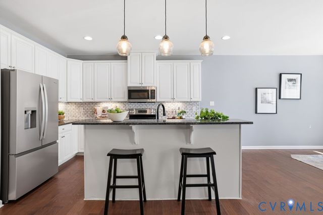 8712 Bailey Hill Rd, Midlothian, VA 23112