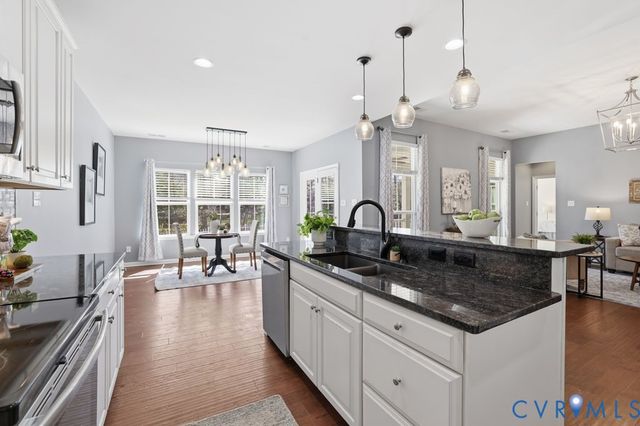 8712 Bailey Hill Rd, Midlothian, VA 23112