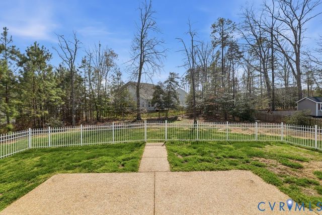 8712 Bailey Hill Rd, Midlothian, VA 23112