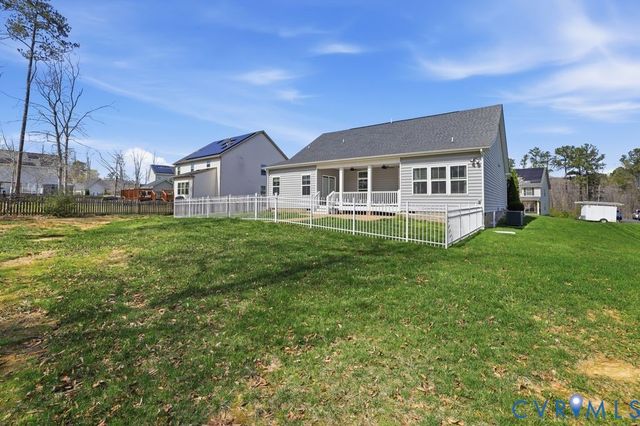 8712 Bailey Hill Rd, Midlothian, VA 23112