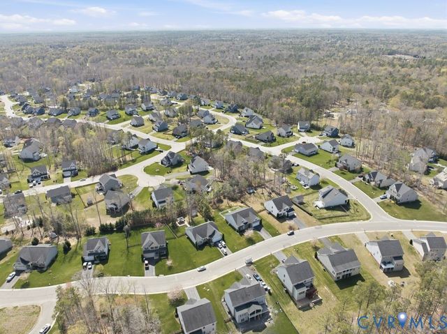 8712 Bailey Hill Rd, Midlothian, VA 23112