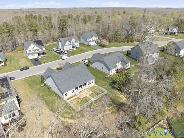 8712 Bailey Hill Rd, Midlothian, VA 23112