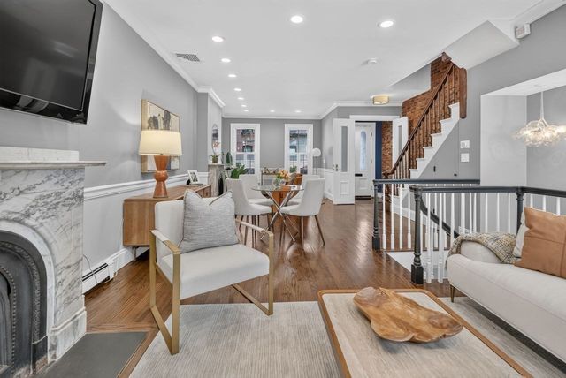 29 Lawrence, Boston, MA 02116