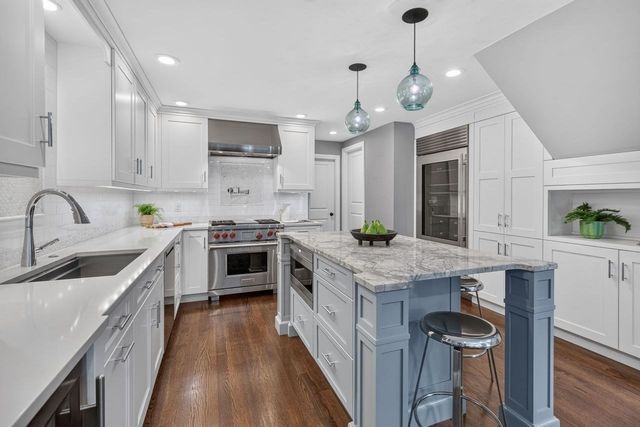 29 Lawrence, Boston, MA 02116