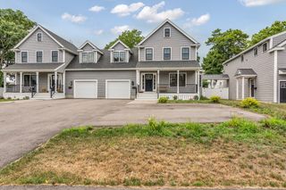 29 Grove St B, Hudson, MA 01749