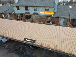 2131 Vine Way Drive 97, Canton Charter Township, MI 48188