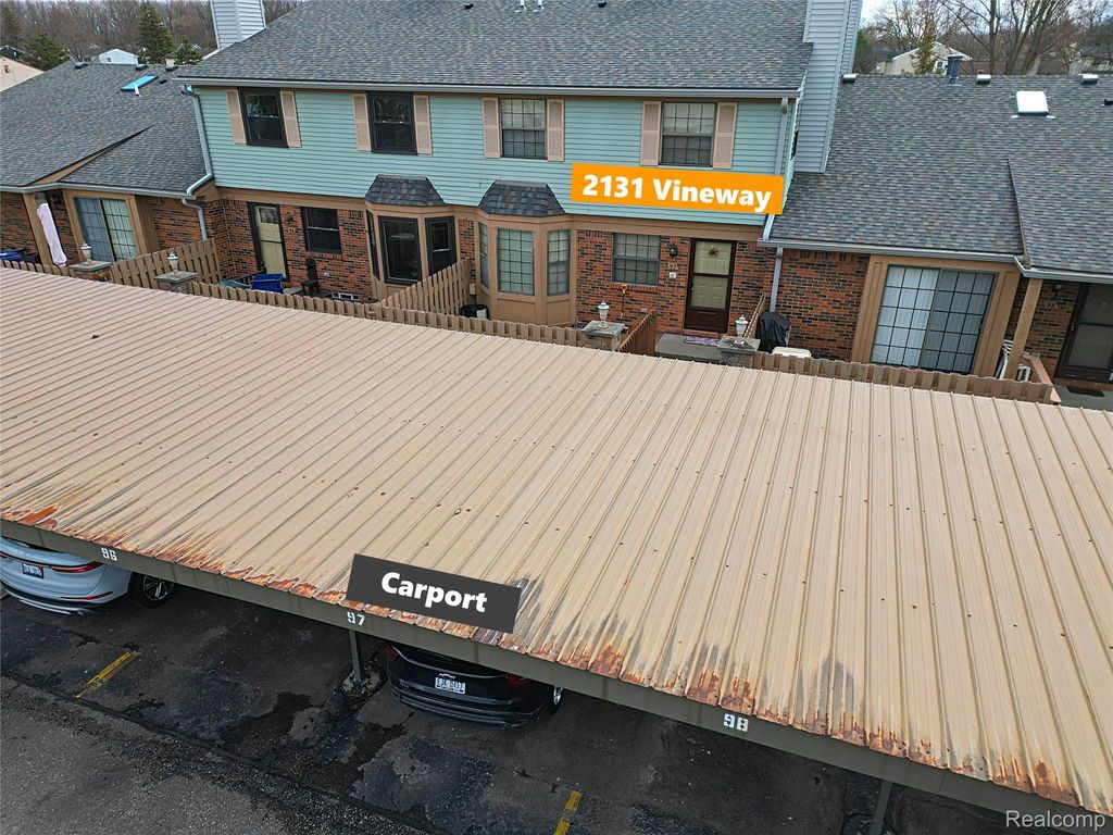 2131 Vine Way Drive 97, Canton Charter Township, MI 48188