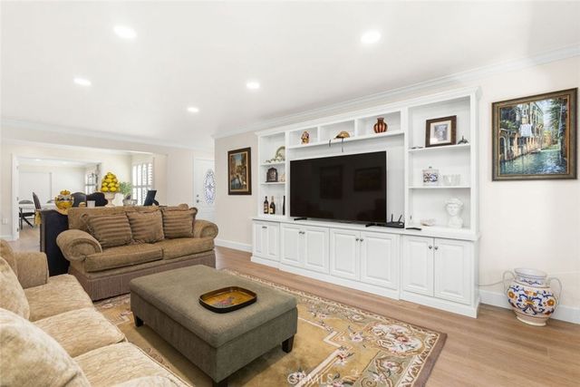 3178 Via Buena Vista A, Laguna Woods, CA 92637