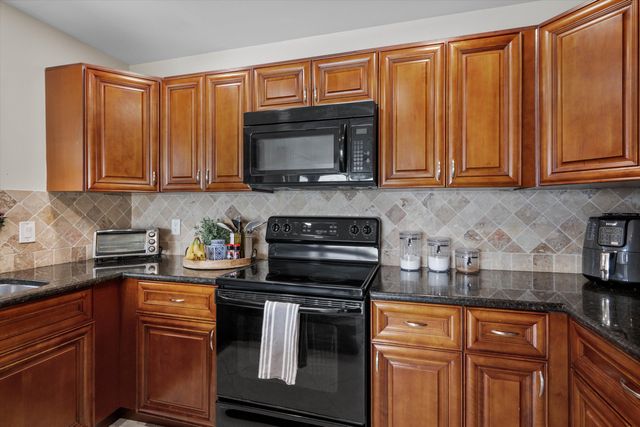 476 Goldenwood Way, Wellington, FL 33414