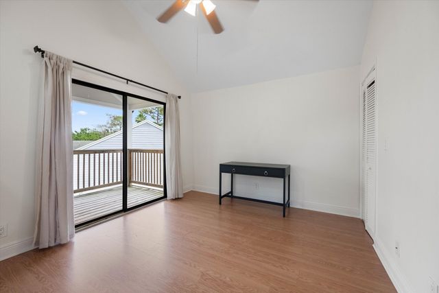 476 Goldenwood Way, Wellington, FL 33414