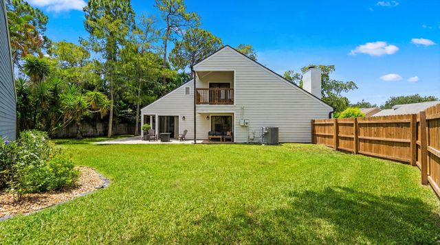 476 Goldenwood Way, Wellington, FL 33414