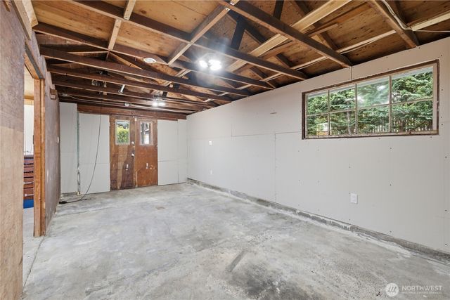 3844 49th Avenue SW, Seattle, WA 98116