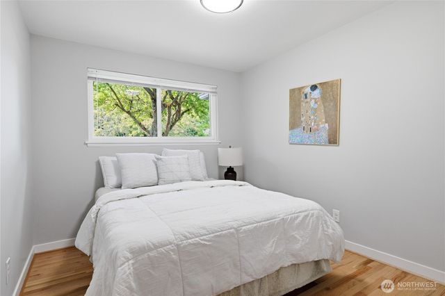 3844 49th Avenue SW, Seattle, WA 98116
