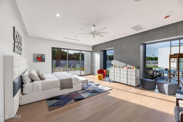 10420 N 64TH Place, Paradise Valley, AZ 85253