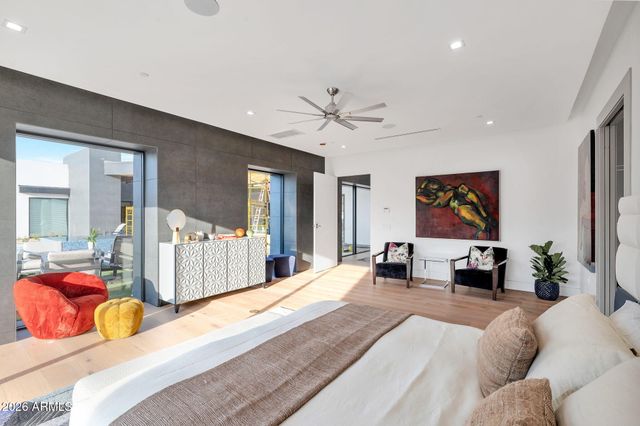 10420 N 64TH Place, Paradise Valley, AZ 85253