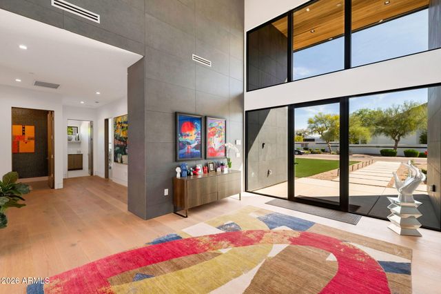 10420 N 64TH Place, Paradise Valley, AZ 85253